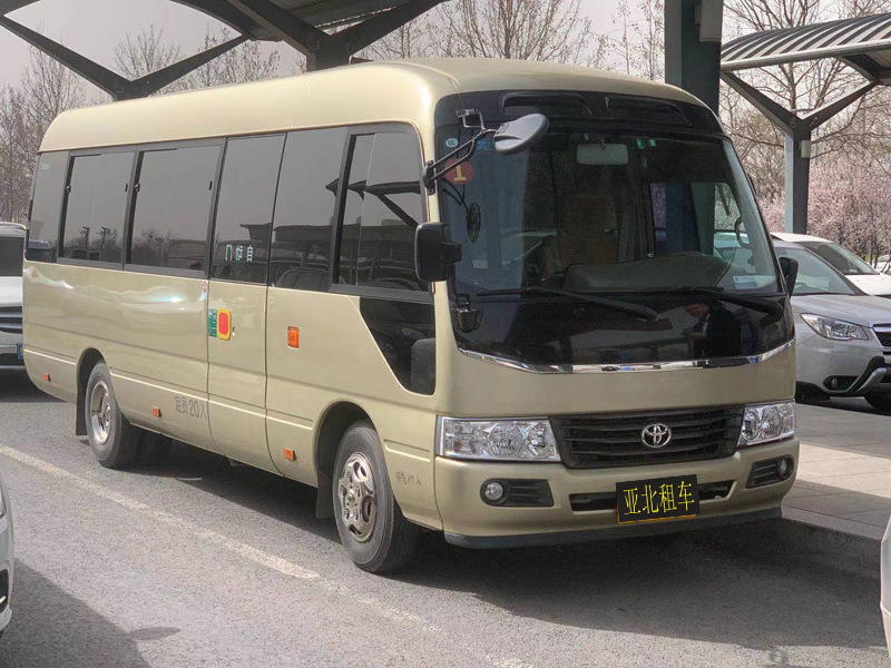 豐田考斯特助力融創(chuàng)城開(kāi)業(yè)在即，期待